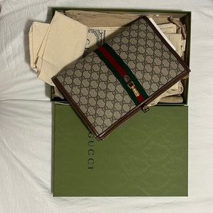 GUCCI POUCH JACKIE 1961